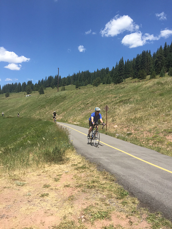 Vail Pass Downhill Bike Tour with Mountain View Sports